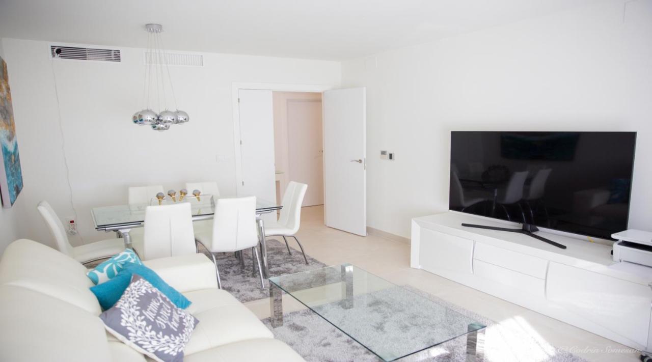 Lovely Apartment Centrally Located In Estepona Exterior foto